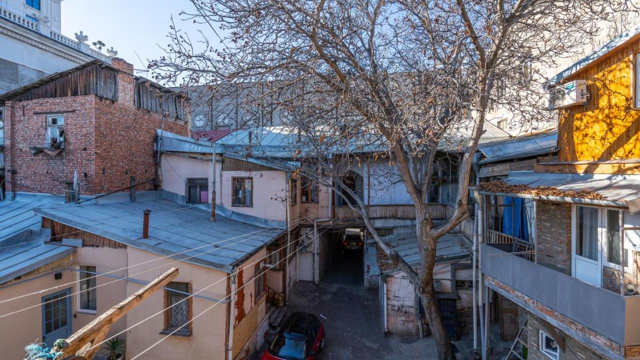 Cozy Baity Tbilisi Apartment Екстериор снимка